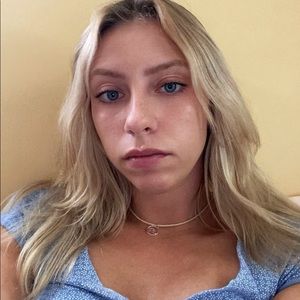 Meet your Posher, Makensie